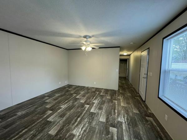 2022 Clayton 6616-711 The Pulse Manufactured Home