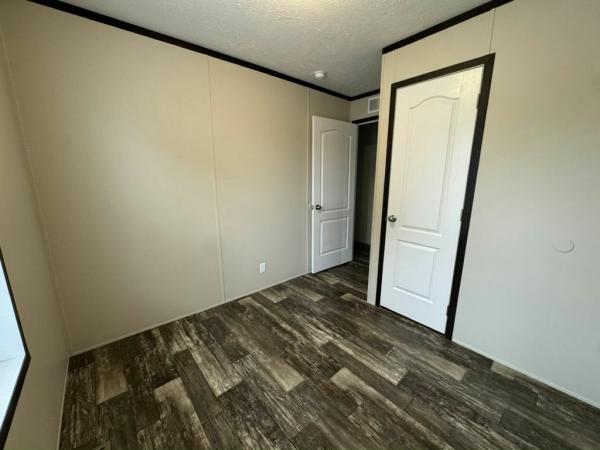 2022 Clayton 6616-711 The Pulse Manufactured Home