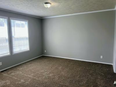 Photo 3 of 13 of home located at 25216 Middlesex Woodhaven, MI 48183