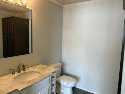 Photo 4 of 13 of home located at 25216 Middlesex Woodhaven, MI 48183