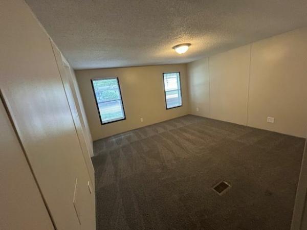 1987 Patriot Homes Limited Community Mobile Home