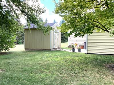 Photo 3 of 18 of home located at 49371 Conservation Trail Shelby Township, MI 48315