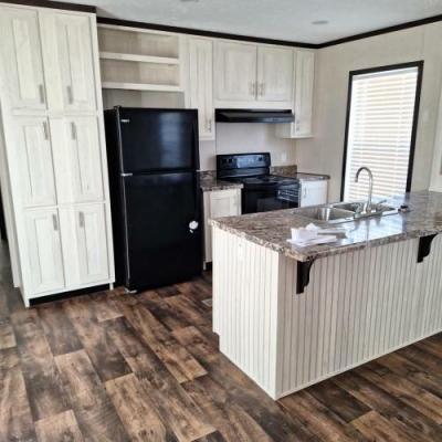Mobile Home at 475 Landis Lane, Lot 89 Mt Washington, KY 40047