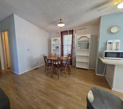 Photo 4 of 9 of home located at 154 Juliana Blvd. Auburndale, FL 33823