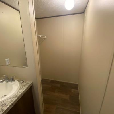 Photo 5 of 27 of home located at 117 English Lane Thomasville, GA 31792