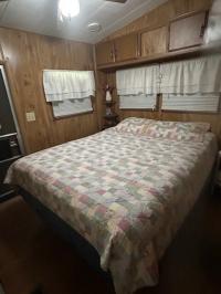 1985 Ledgerwood PT Mobile Home