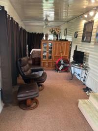 1985 Ledgerwood PT Mobile Home