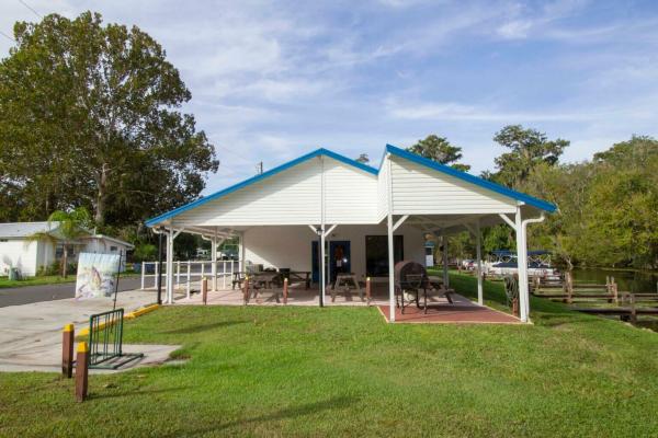 1985 Ledgerwood PT Mobile Home