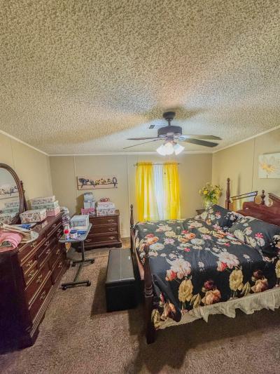 Mobile Home at 1726 Fonscia Way Lot 270 Jacksonville, FL 32221