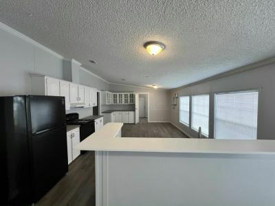 Photo 3 of 56 of home located at 87 Lakeside Garden Circle Lake Wales, FL 33859