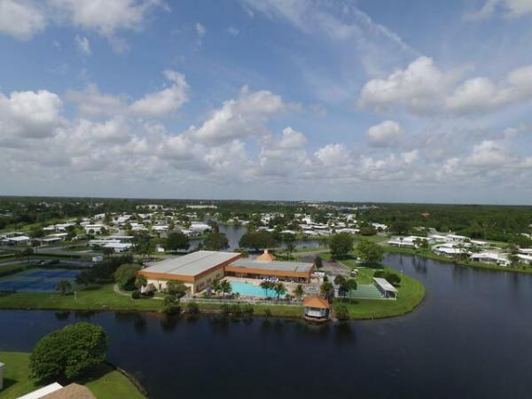 2023 Skyline - Ocala Bayshore W/ Rear Porch Mobile Home