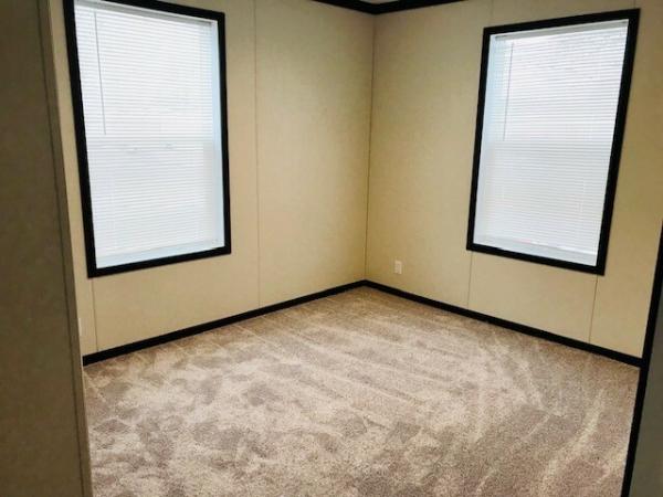 2022 Clayton 95PLH28563A(3BR DEN) Mobile Home