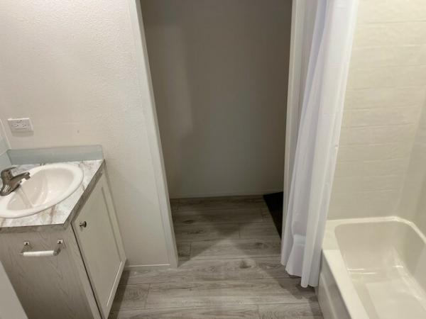 2023 RH1522B  Home