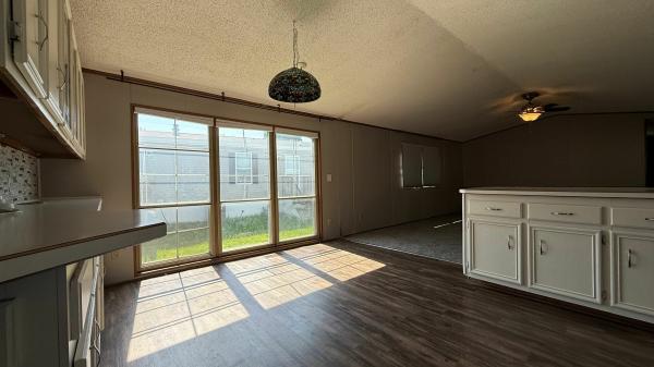 1992 Mobile Home