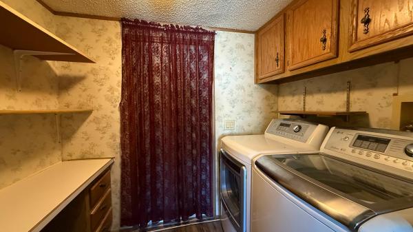 1992 Mobile Home
