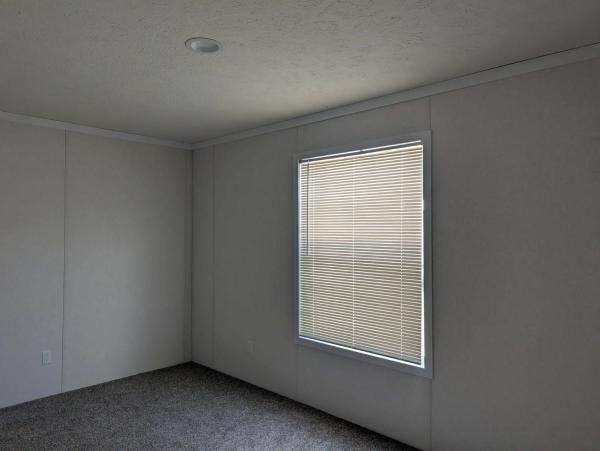 2025 Cavco Ind Velocity Mobile Home