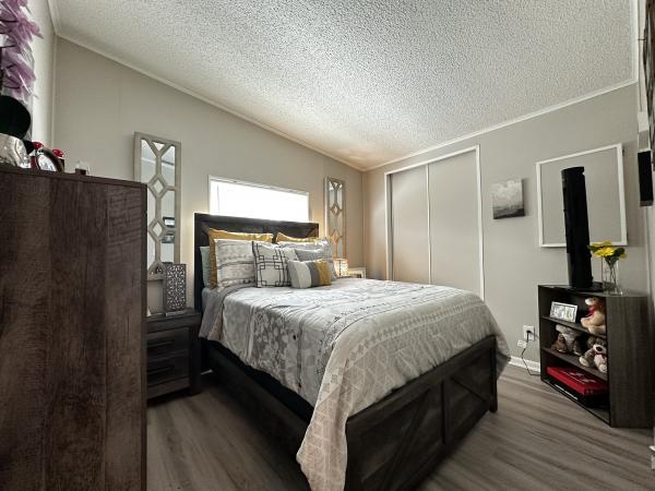 1987 JACO 2D-8747 DEL ORO Mobile Home