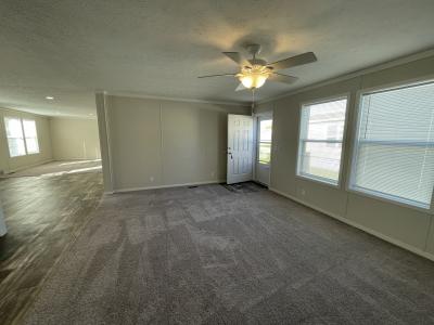 Photo 4 of 11 of home located at 40042 N Cornwall Cir Sterling Heights, MI 48310