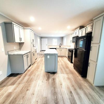 Mobile Home at 9350 Starboard Dr 1274 Fair Haven, MI 48023