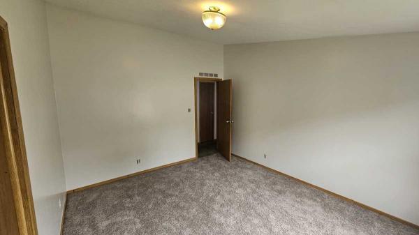 1996 Schult Manufactured Home