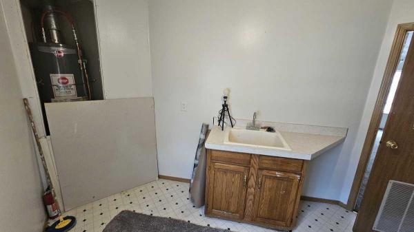 1996 Schult Manufactured Home