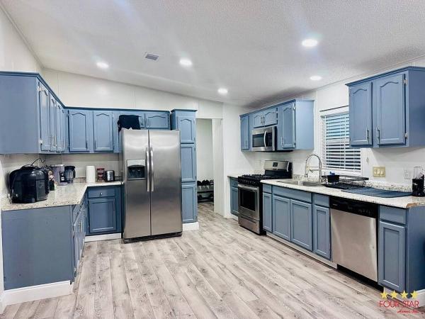 1997 OAKH Mobile Home For Sale