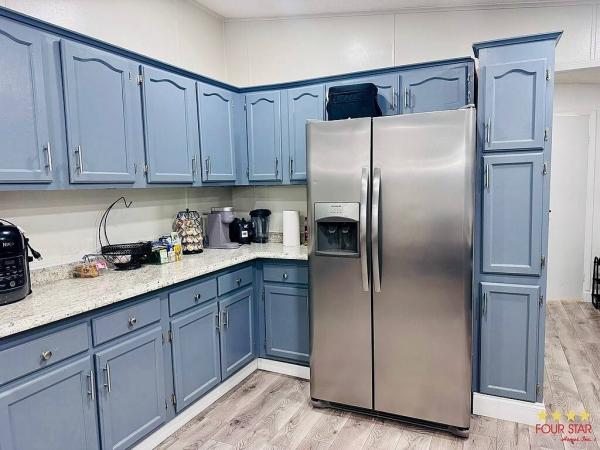 1997 OAKH Mobile Home For Sale