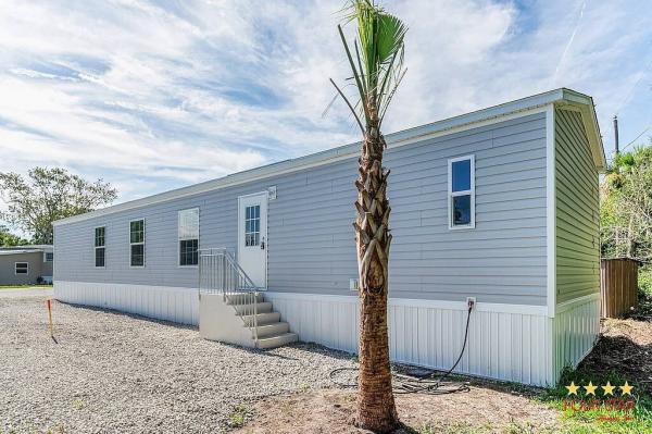 Photo 1 of 2 of home located at 1300 Hand Ave Ormond Beach, FL 32174
