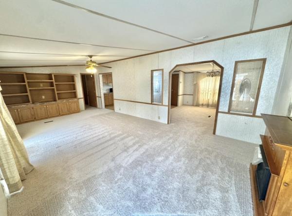 1993 Mobile Home