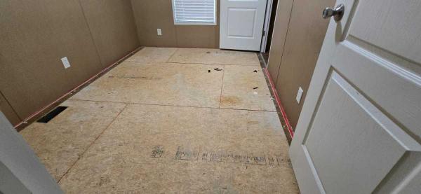 2016 CMHM Manufactured Home