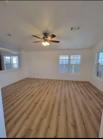 Photo 5 of 39 of home located at 1601 S Sandhill Las Vegas, NV 89104