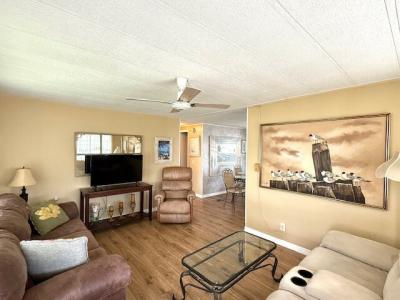 Photo 4 of 15 of home located at 1071 Donegan Road, Lot 1221 Largo, FL 33771