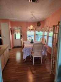 1990 MERIT Mobile Home