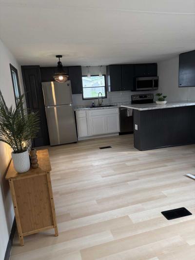 Mobile Home at 1905 Santa Monica St Saint Charles, MO 63303