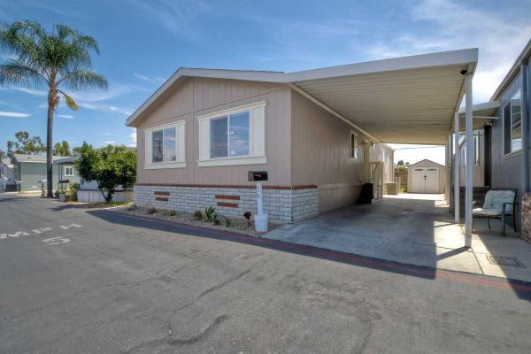 2000 Hallmark Charleston Manufactured Home