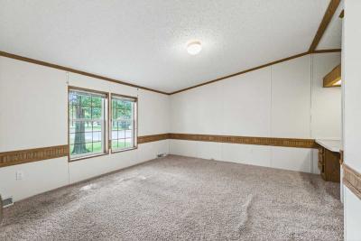 Photo 5 of 20 of home located at 76 Shannon Dr Hastings, MN 55033