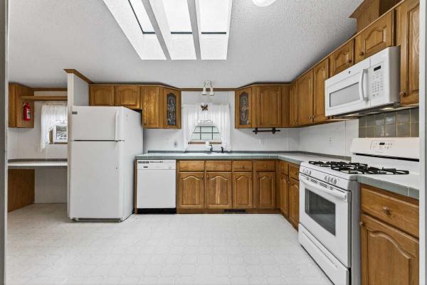 1999 Liberty Mobile Home