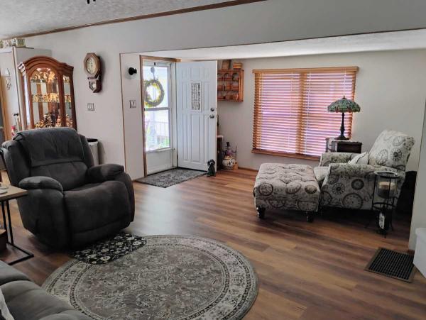 Photo 1 of 2 of home located at 106 Wilpark Dr Akron, OH 44312