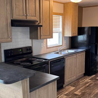 Photo 2 of 9 of home located at 211 Oxford Circle Hampton, GA 30228