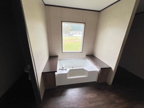 2016 THE BREEZE II Manufactured Home
