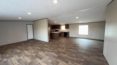 Photo 3 of 17 of home located at 1344 Jenkins Farm Rd Pinetops, NC 27864