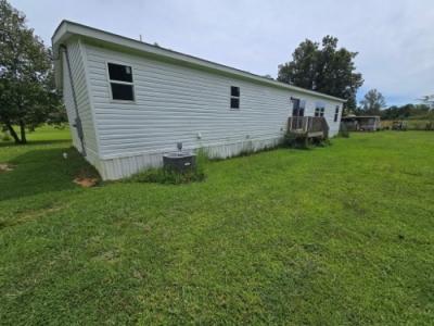 Photo 3 of 22 of home located at 117 Bee Gee Mcree Lndg Goodspring, TN 38460