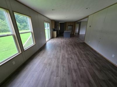 Photo 4 of 22 of home located at 117 Bee Gee Mcree Lndg Goodspring, TN 38460