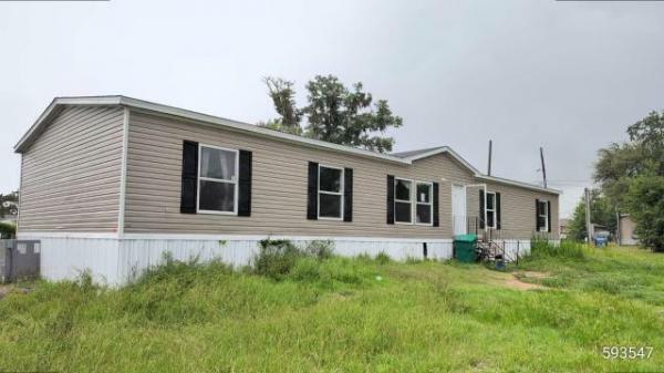 Photo 1 of 2 of home located at Southeastern Home Center Llc 2310 Highway 71 Marianna, FL 32448