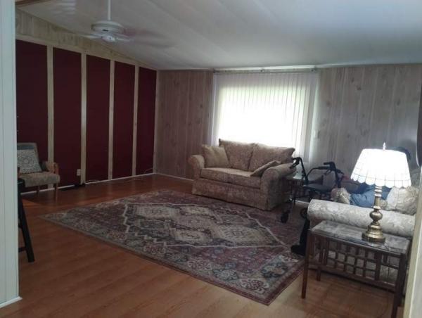 1983 Skyline Manufactured Home