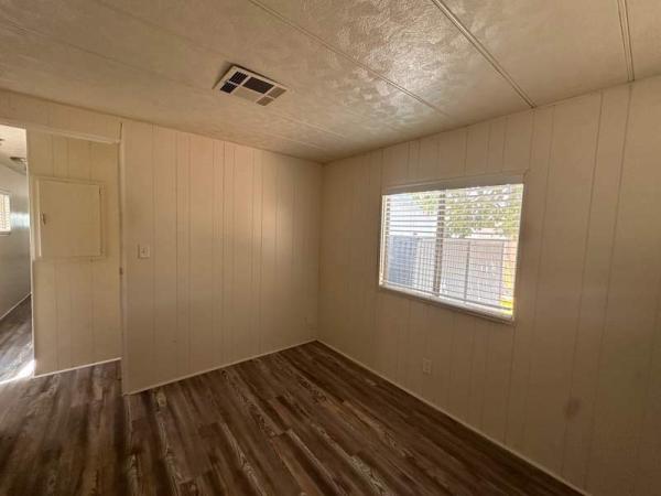 1974 Schult Manufactured Home