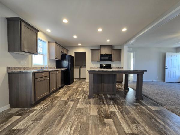 2020 Clayotn 81FDH28523C Mobile Home