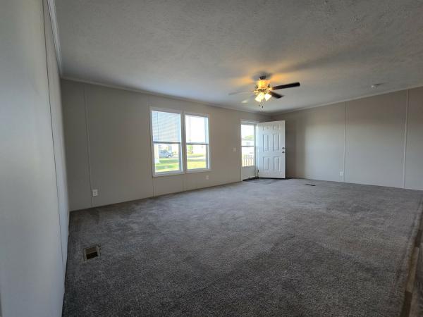 2021 Champion RFN2860903 Mobile Home