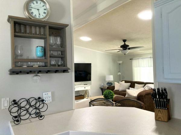2000 Skyline Manufactured Home