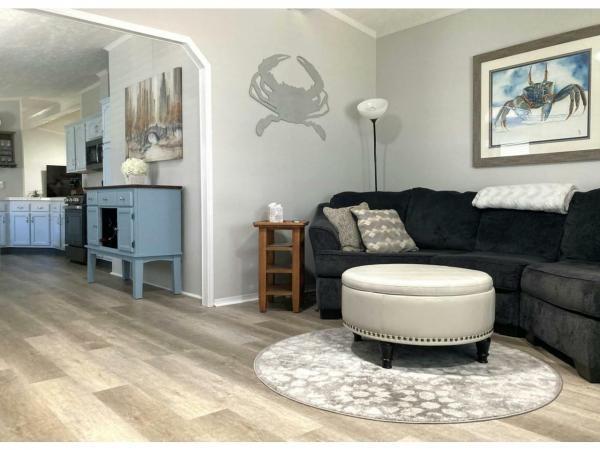 2000 Skyline Manufactured Home